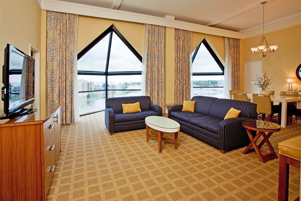 The Landing At Marina, Tapestry Collection By Hilton Hotel 4*